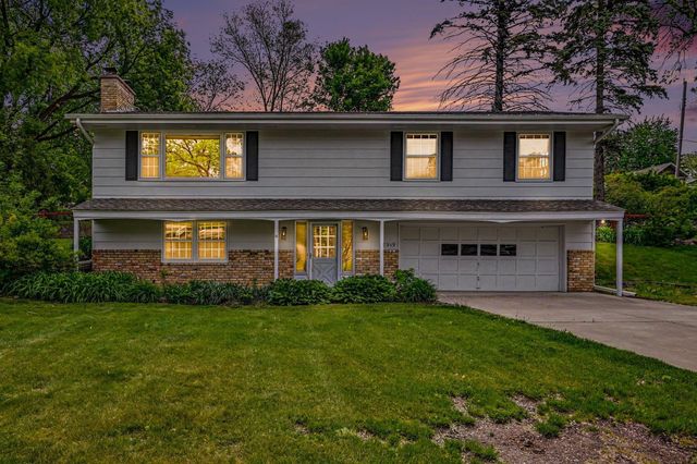 12919 5th Avenue S, Burnsville, MN 55337