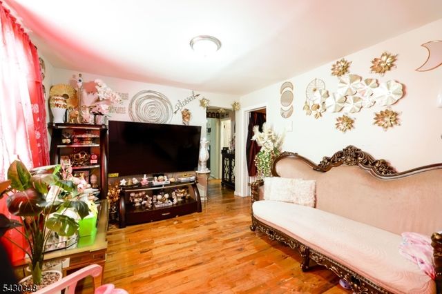 58 11Th Ave, Newark City, NJ 07107