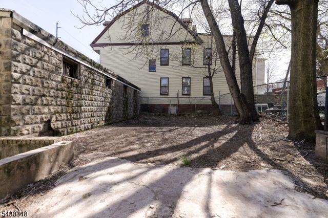 58 11Th Ave, Newark City, NJ 07107