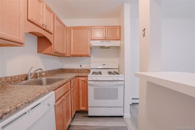 3 Locust Court D, Fishkill, NY 12524