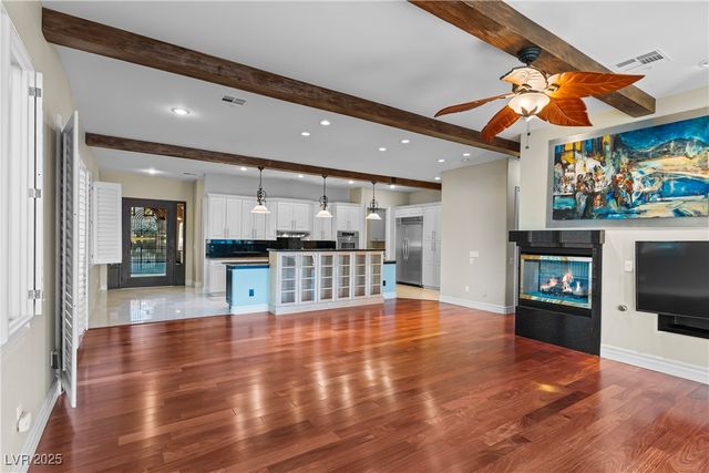 19 Via Del Garda, Henderson, NV 89011