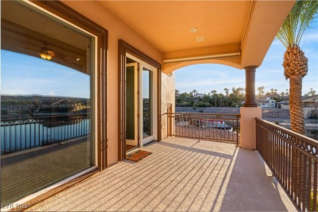 19 Via Del Garda, Henderson, NV 89011