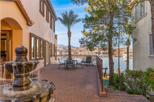 19 Via Del Garda, Henderson, NV 89011