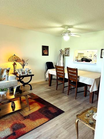 12755 SW 16th Court 406B, Pembroke Pines, FL 33027