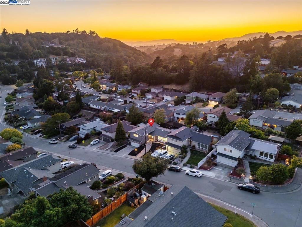 4847 Dunkirk Ave, Oakland, CA 94605