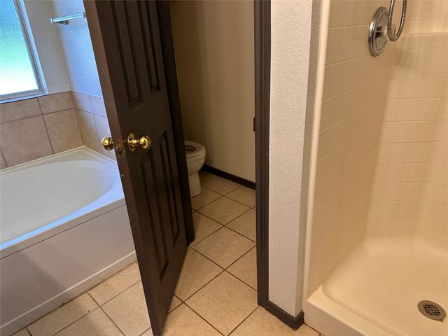 501 Brookfield Drive, Boyd, TX 76023