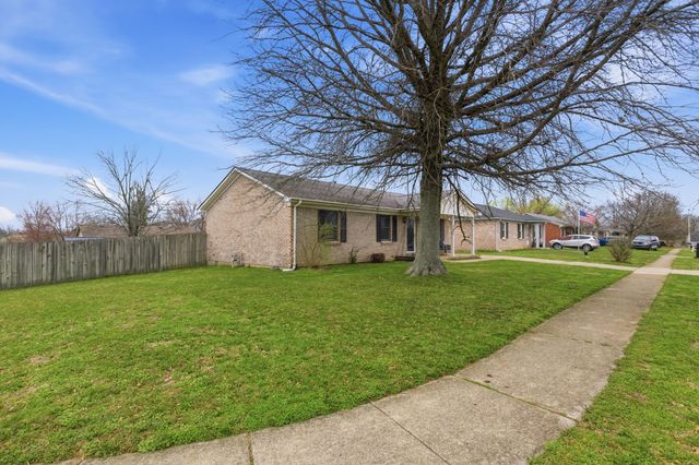 101 Lauren Drive, Nicholasville, KY 40356