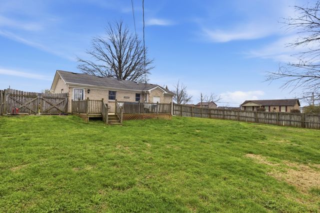 101 Lauren Drive, Nicholasville, KY 40356