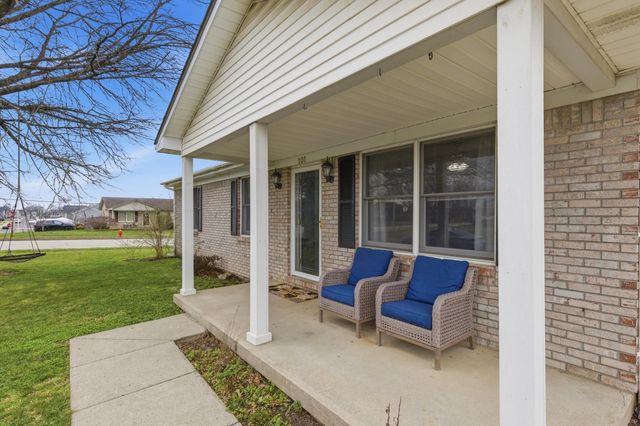 101 Lauren Drive, Nicholasville, KY 40356