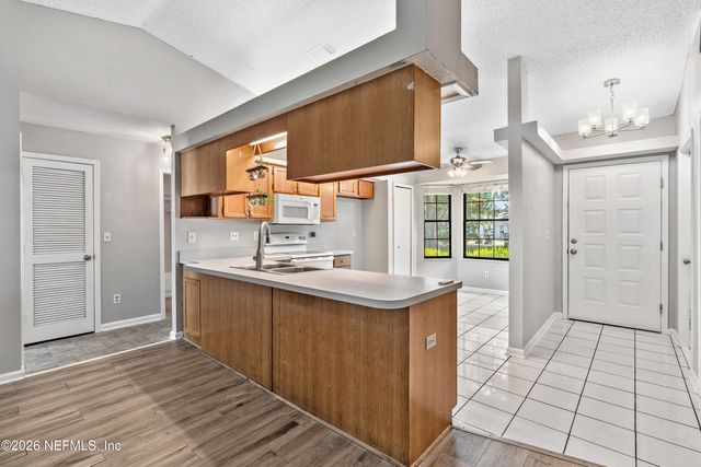 2934 SEANS Court, Green Cove Springs, FL 32043