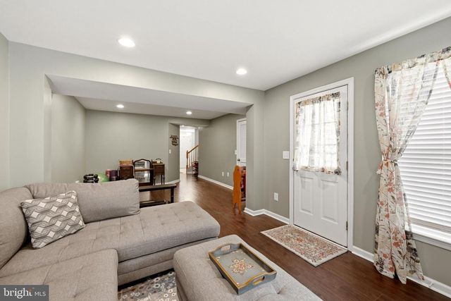 140 PITTMAN CT, Stephens City, VA 22655