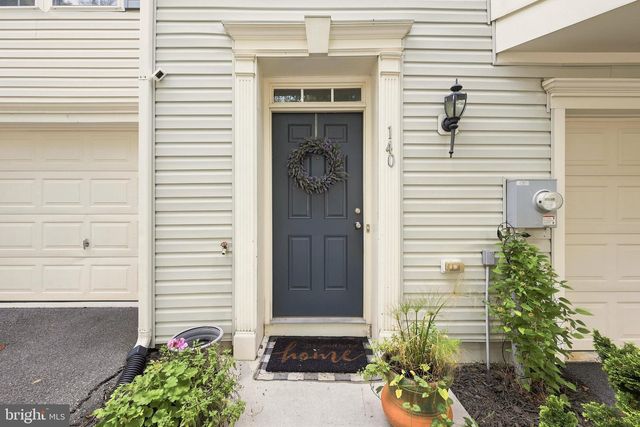 140 PITTMAN CT, Stephens City, VA 22655