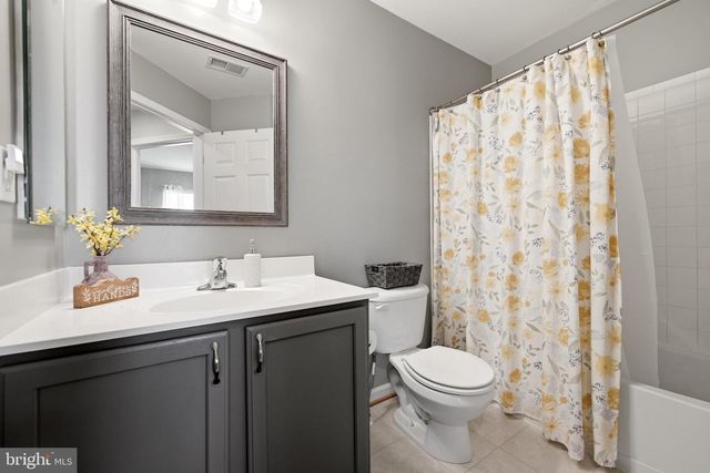 140 PITTMAN CT, Stephens City, VA 22655