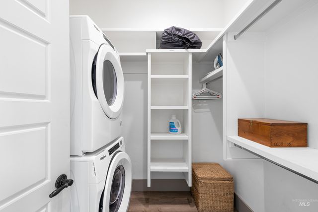 3160 N Duane Dr., Meridian, ID 83646