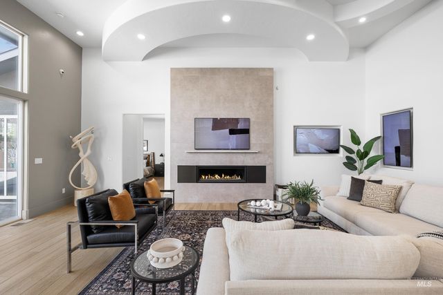 3160 N Duane Dr., Meridian, ID 83646