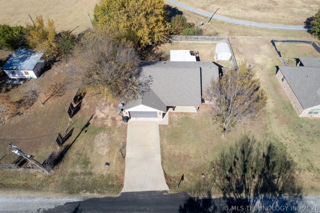 462 Allen, Calera, OK 74730