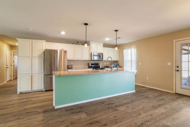 462 Allen, Calera, OK 74730