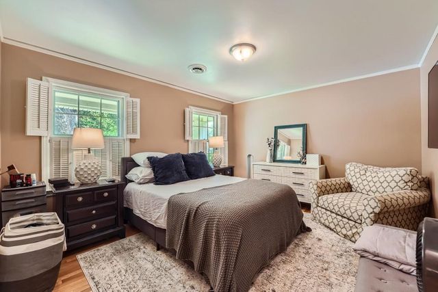 965 Grimes Bridge Road, Roswell, GA 30075