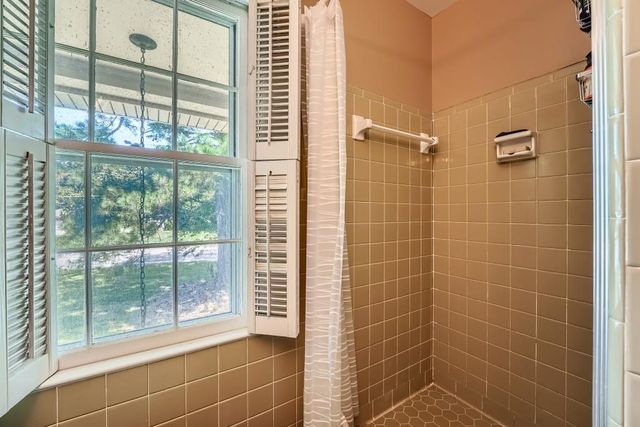 965 Grimes Bridge Road, Roswell, GA 30075
