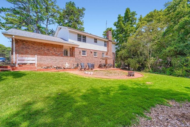965 Grimes Bridge Road, Roswell, GA 30075