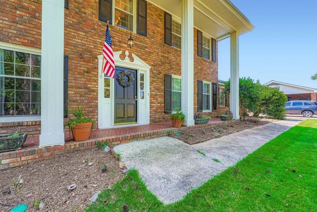 965 Grimes Bridge Road, Roswell, GA 30075
