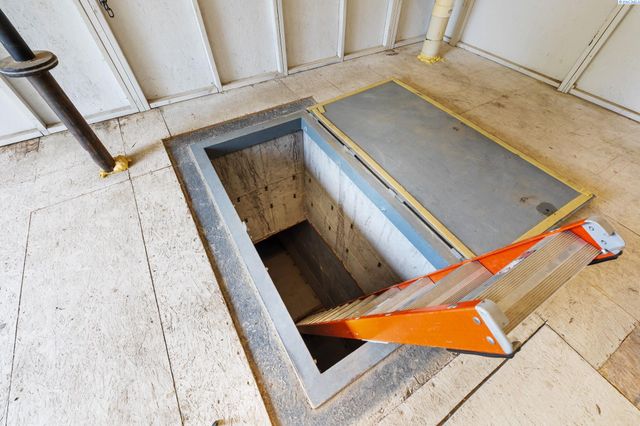 1202 Karen Ave, Benton City, WA 99320