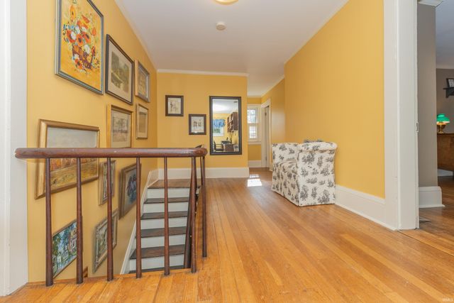 6531 Oak Hill Road, Evansville, IN 47725