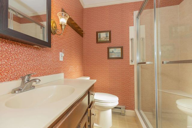 6531 Oak Hill Road, Evansville, IN 47725