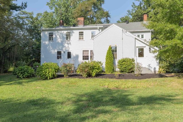 6531 Oak Hill Road, Evansville, IN 47725