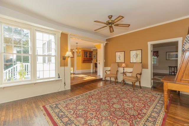 6531 Oak Hill Road, Evansville, IN 47725