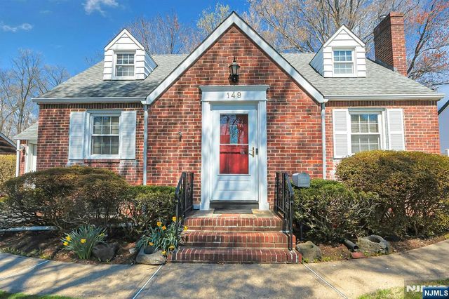 149 Park Drive, New Milford, NJ 07646