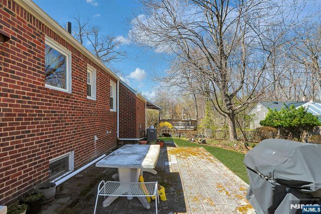 149 Park Drive, New Milford, NJ 07646