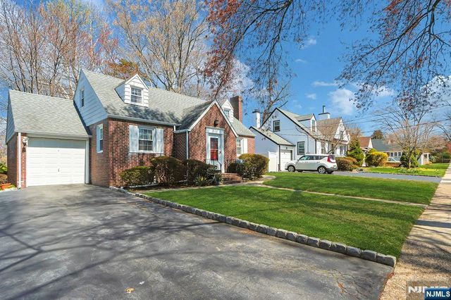 149 Park Drive, New Milford, NJ 07646