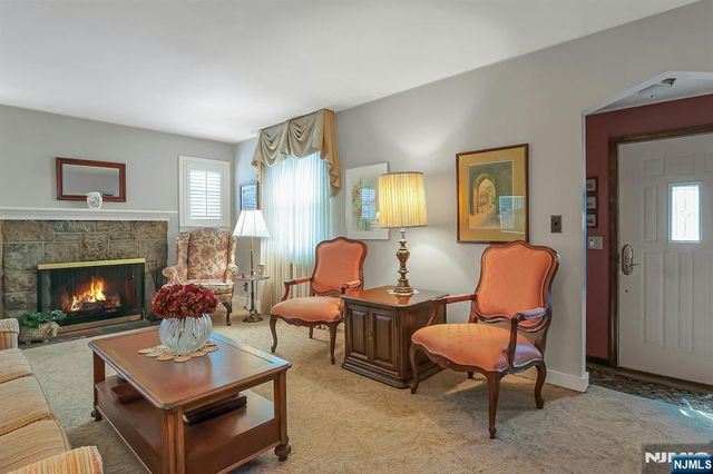 149 Park Drive, New Milford, NJ 07646