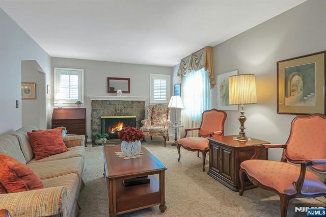 149 Park Drive, New Milford, NJ 07646