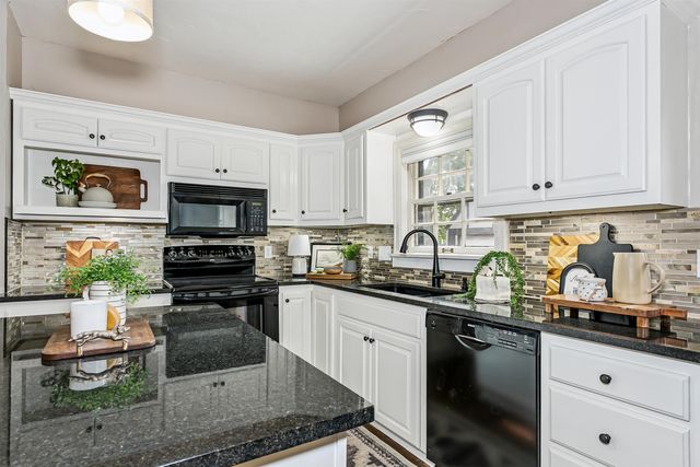 1506 N WOODROW AVE, Wichita, KS 67203
