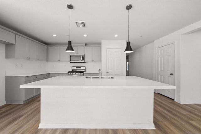 20075 Sanquinella Cir, Riverside, CA 92507