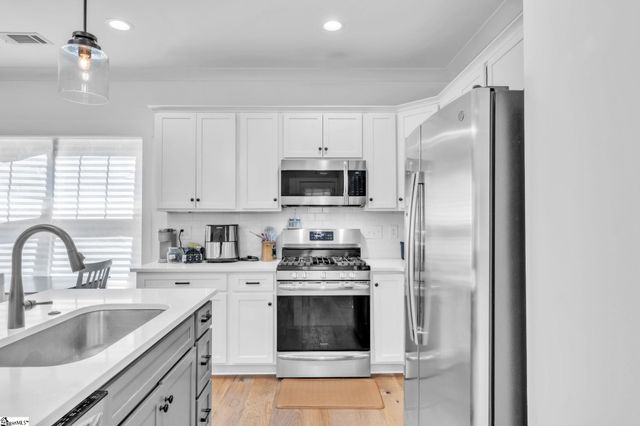 130 Lilia Hill Circle, Greenville, SC 29607