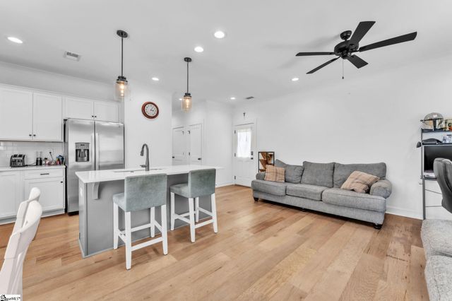 130 Lilia Hill Circle, Greenville, SC 29607