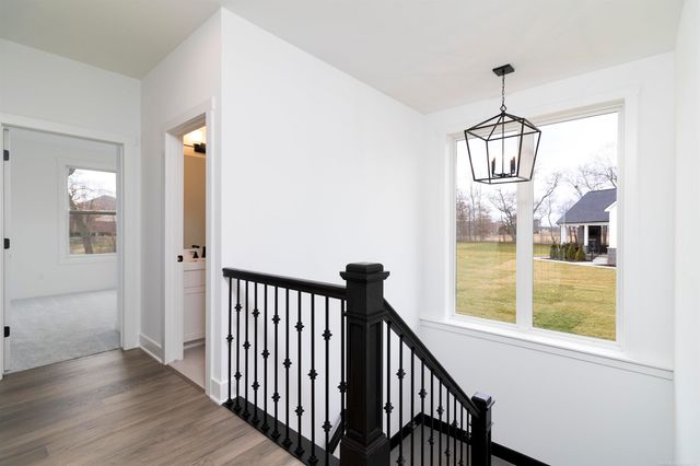 7433 Mulberry Drive, Washington, MI 48095