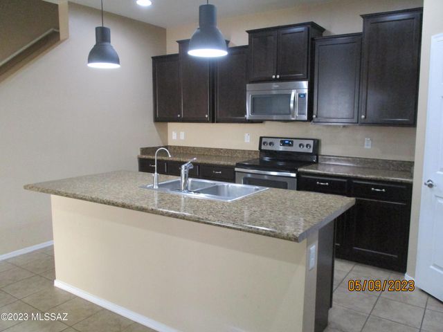 10981 E Gray Mare Trail, Tucson, AZ 85747