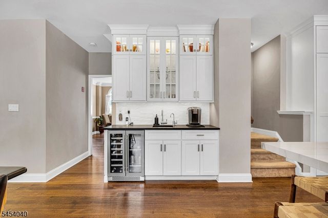 41 Wellington Dr, Washington Twp., NJ 07853