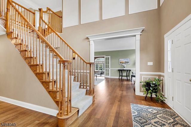 41 Wellington Dr, Washington Twp., NJ 07853