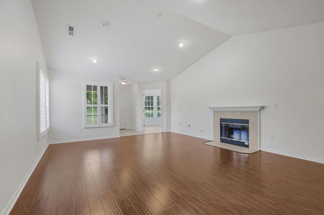 9180 Clovelly Street, Columbus, OH 43240