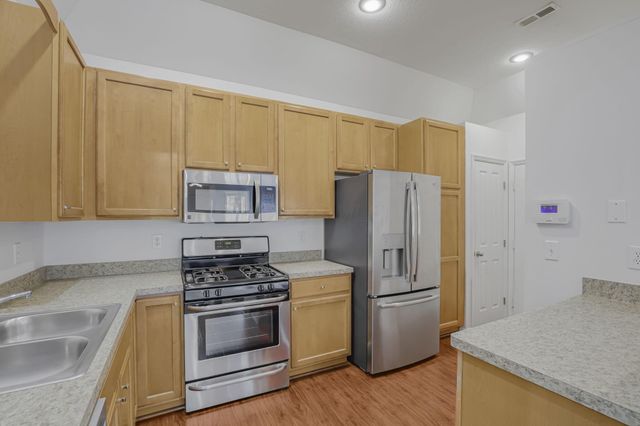9180 Clovelly Street, Columbus, OH 43240