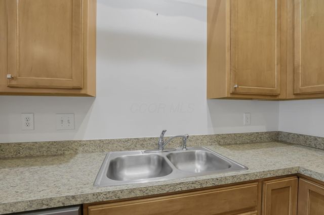 9180 Clovelly Street, Columbus, OH 43240