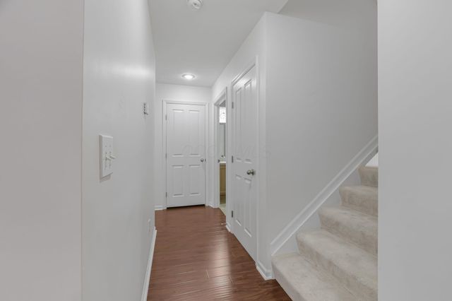 9180 Clovelly Street, Columbus, OH 43240