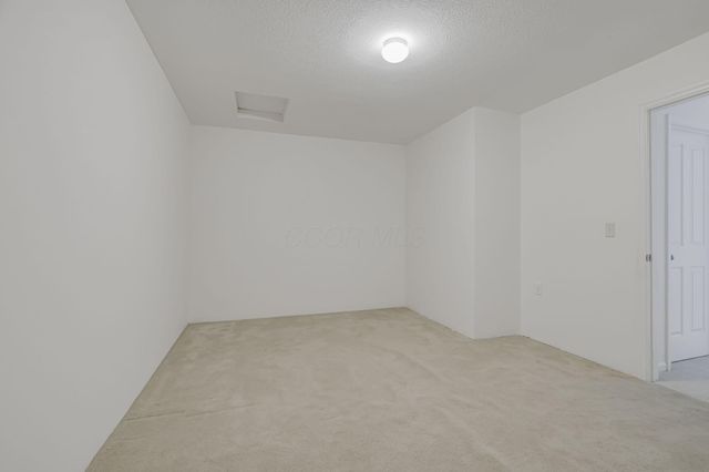 9180 Clovelly Street, Columbus, OH 43240