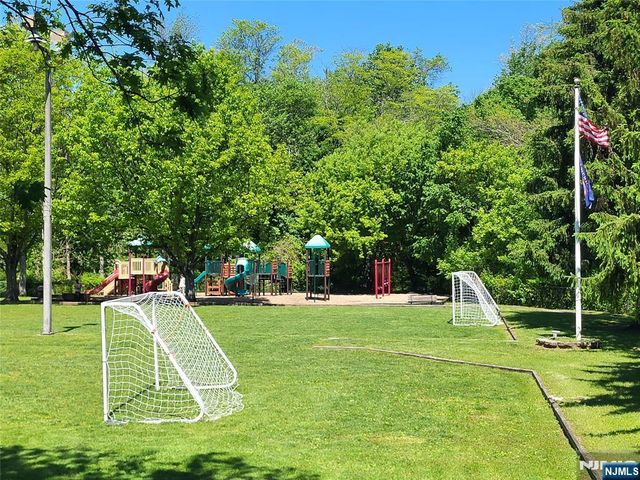 266 Eagle Rock Avenue, Roseland, NJ 07068
