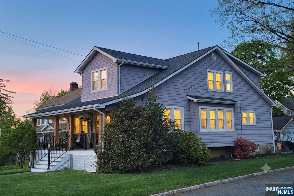 266 Eagle Rock Avenue, Roseland, NJ 07068